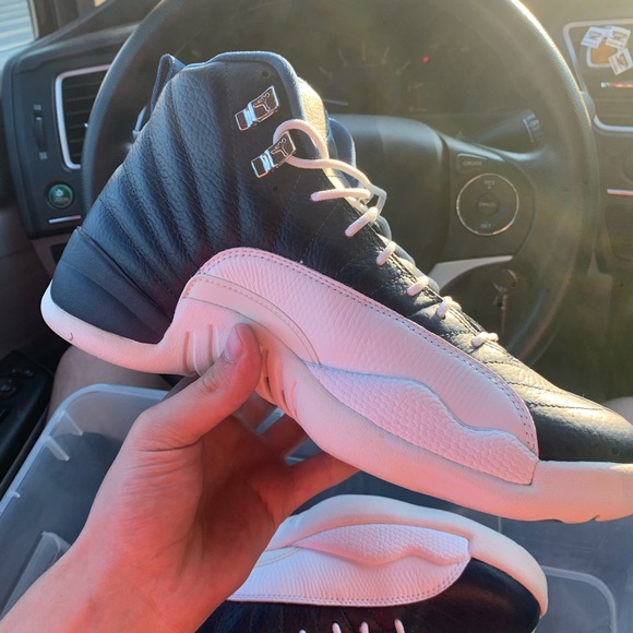 Jordan 12 Obsidians - Picture 4 of 5